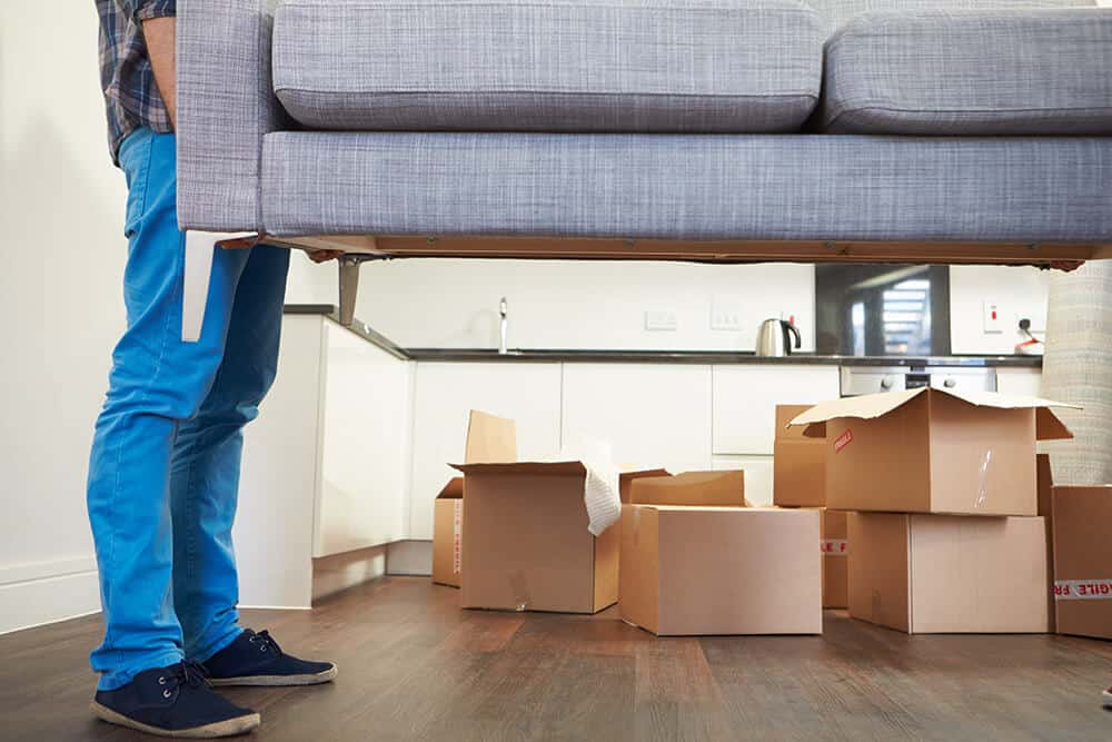 Moving house? Why you could choose van hire over a removals company